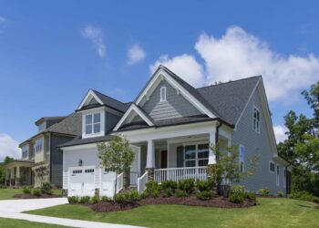 Reliable Siding Repair Services Near You - House Siding Repair, Home ...